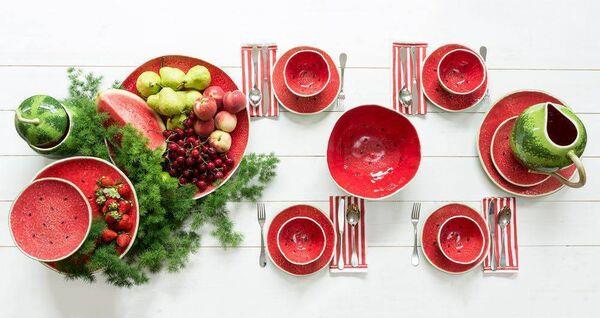 Viva Magenta in the Bordallo Pinheiro collection. Viva Magenta in the Bordallo Pinheiro collection.