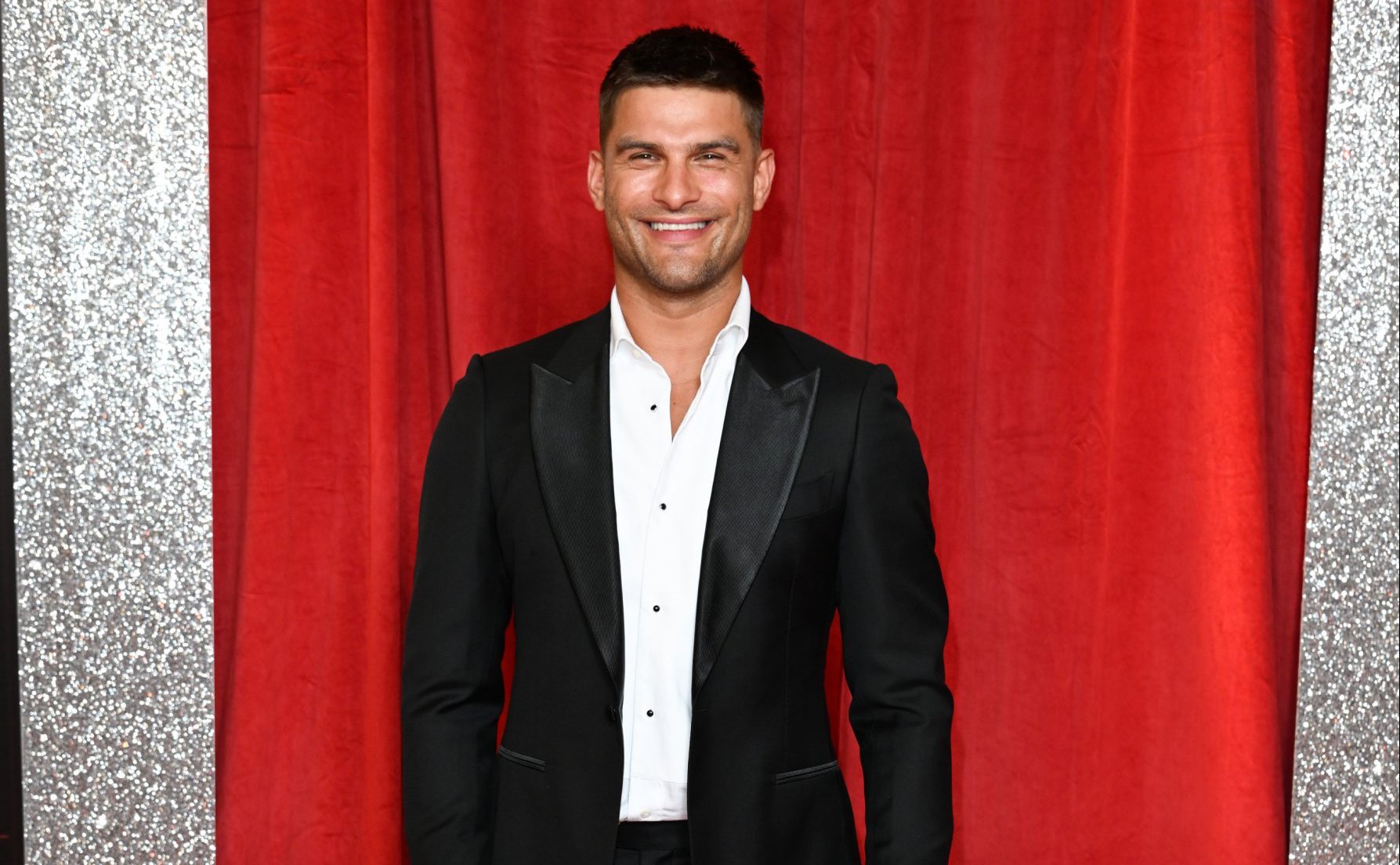 Aljaž Škorjanec on red carpet