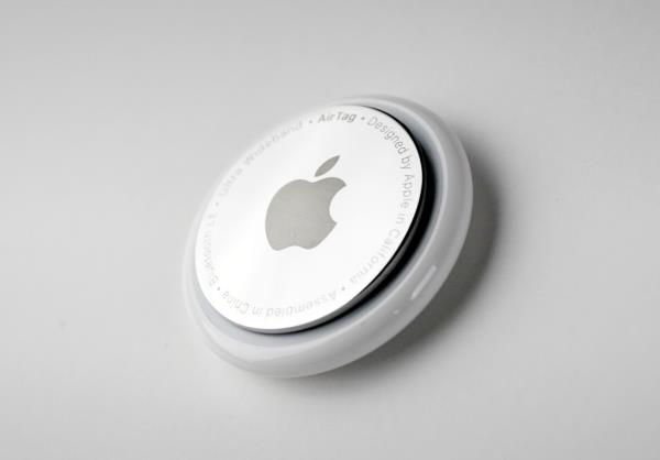 Apple AirTag