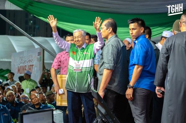 Hadi says Dr Mahathir's presence on KB stage will galvanise Perikatan towards electoral victory in six states