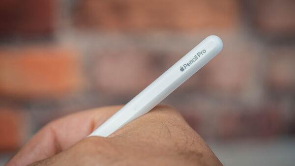 Apple Pencil Pro是一款令人惊叹的技术产品，具备包括触觉反馈在内的新功能。图片来源：Noel Campion。
