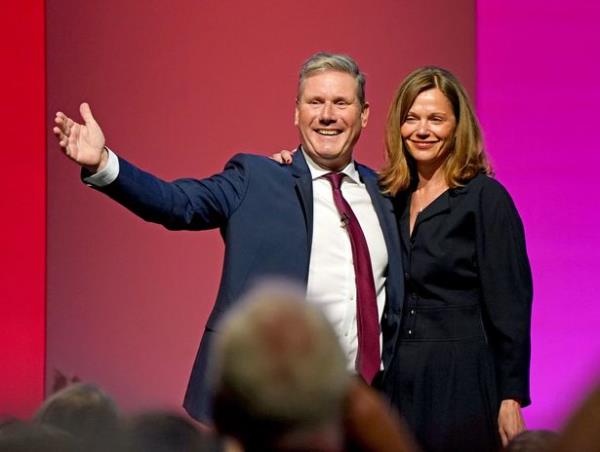 Sir Keir Starmer with wife Victoria Starmer