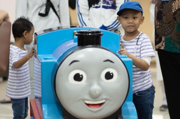 Make-A-Wish grants child leukaemia patient's wish for ‘Thomas and Friends’ birthday ride on train