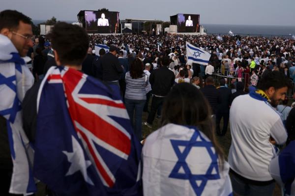 Australian jewish vigil