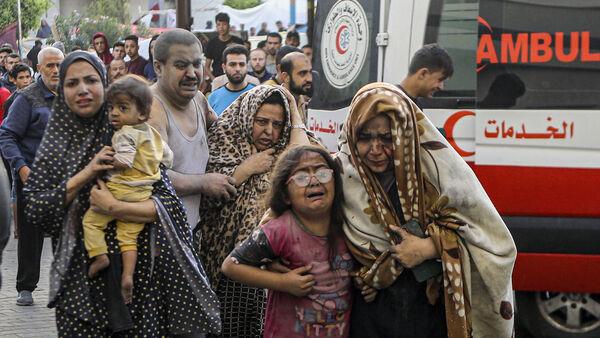Shifa Hospital patients and staff leave the compound, Gaza health officials say