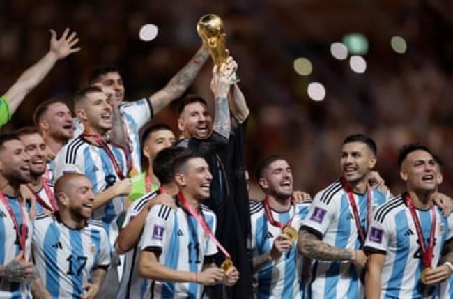 Argentina celebrate winning the World Cup.
