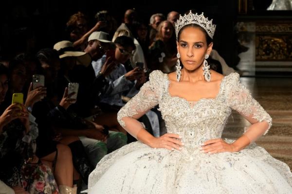 Mariel colon wears a creation as part of the April Black Diamond Spring Summer 2025 collection, in Milan, Italy, Sunday, Sept. 22, 2024.