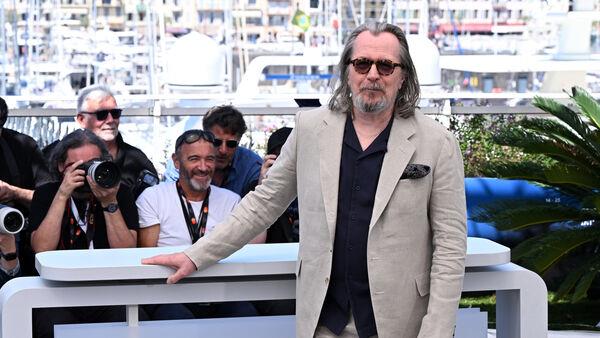 Gary Oldman says he did not mean to be rude to Harry Potter fans