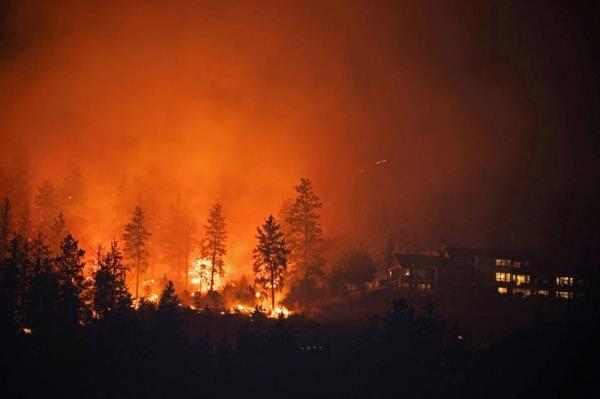 Around 30,000 ordered to flee wildfires in western Canada’s British Columbia