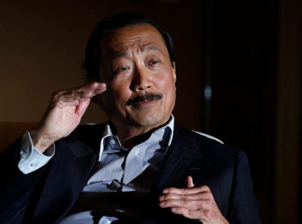 Berjaya’s Vincent Tan gets court order to stop Sanusi from making defamatory remarks for now