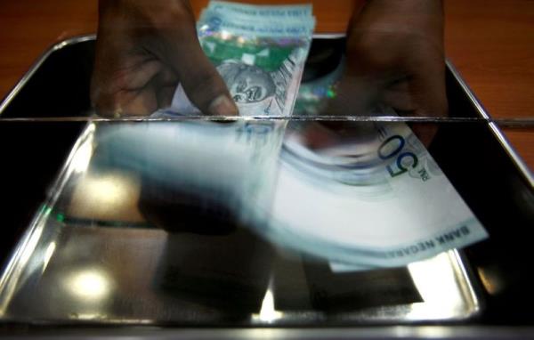 Ringgit poised for further gains next week on Fed’s rate cut hints