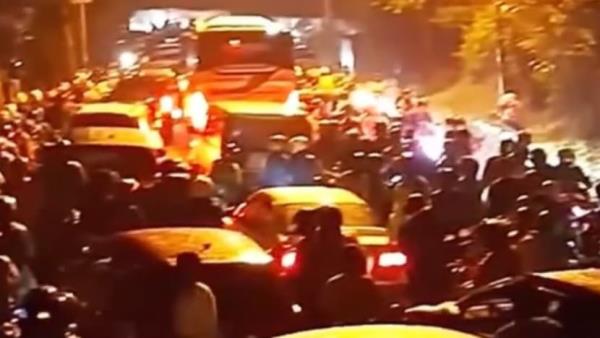 ‘Horror’ 14-hour long traffic jam: Residents in Indonesia’s West Java aghast at ‘worst’ gridlock amid holiday rush 