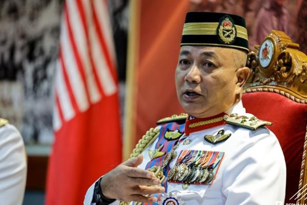 Army will have new leadership tomorrow, says outgoing army chief