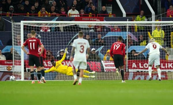 Manchester United v Galatasaray – UEFA Champions League – Group A – Old Trafford