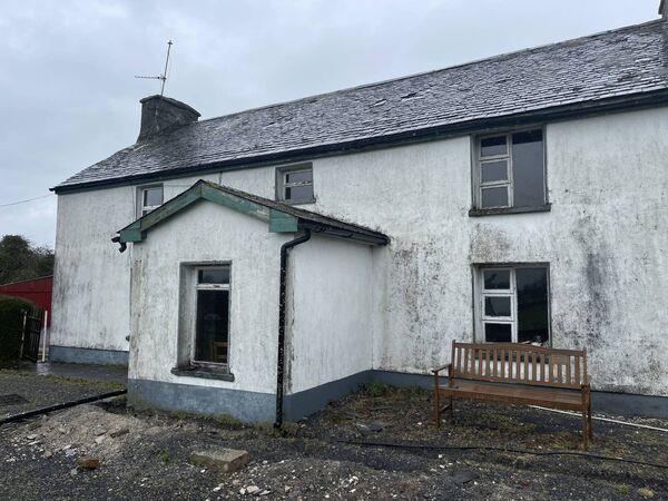 Gráinne Murphy and Ivan Williams want to renovate this farmhouse Urlingford, Co Kilkenny, in episode one of RTÉ One's Room to Improve. Gráinne Murphy and Ivan Williams want to renovate this farmhouse Urlingford, Co Kilkenny, in episode one of RTÉ One's Room to Improve.