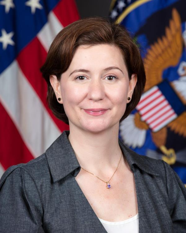 Laura Dehmlow