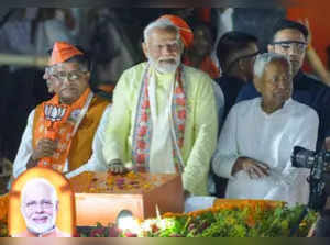 NDA leading on 34 seats in Bihar