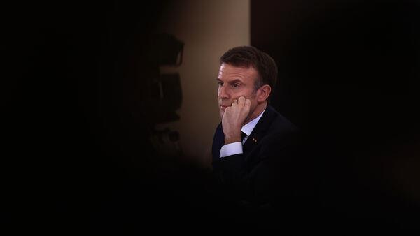 Macron seeks to rejuvenate his presidency