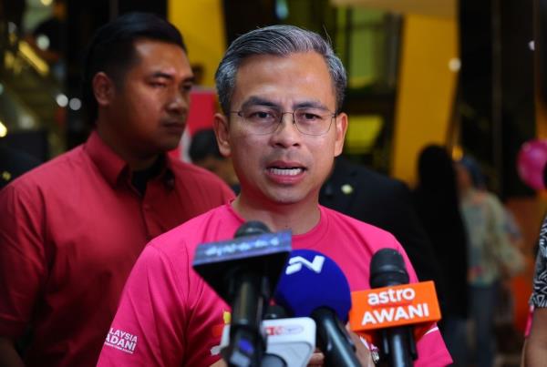 Comms minister: Freedom of press, speech doesn’t equate freedom to slander 
