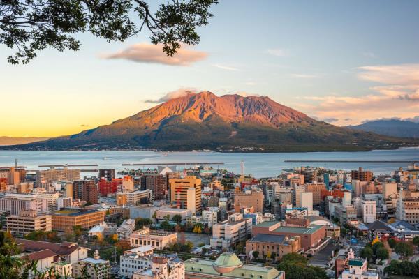 kagoshima-iStock-Sean-Pavone.jpg