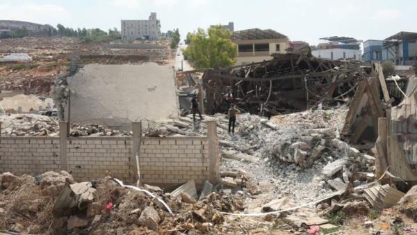 Lebanon says 10 Syrians killed in Israeli strike on south