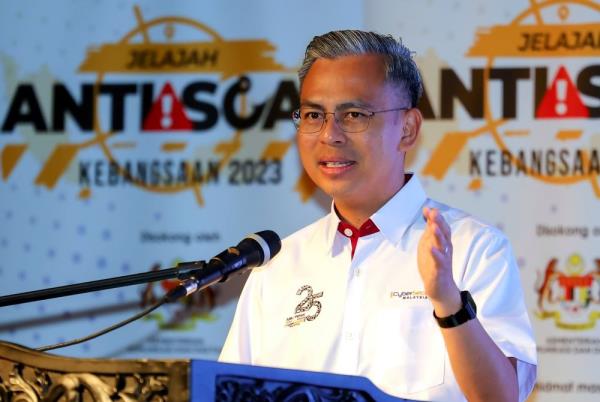 Fahmi assures media won't be treated in an iron-fisted manner