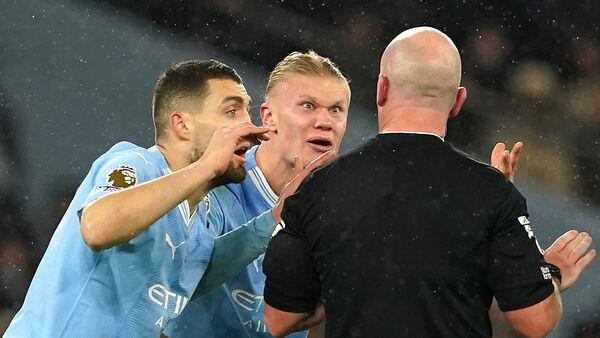 Erling Haaland criticises referee Simon Hooper on social media after City draw