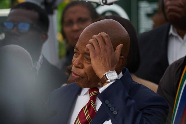 Mayor Eric Adams gestures during a press conference outside his official residence, Gracie Mansion, after he was charged with bribery and illegally soliciting a campaign contribution from a foreign national, in New York City, U.S. September 26, 2024.