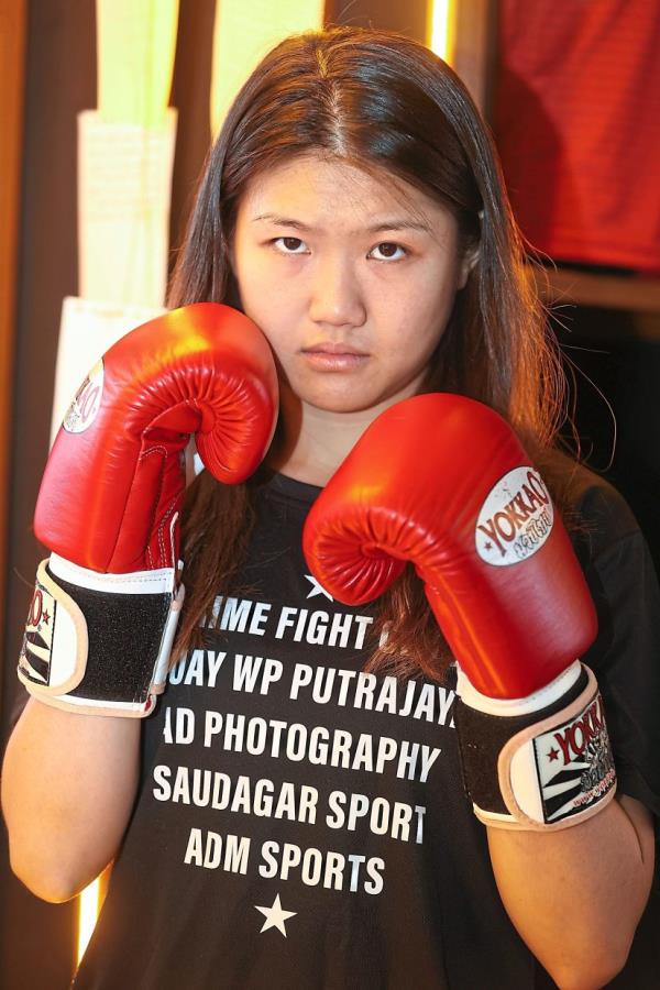 Bullying isn’t just physical but it could be ‘unkind words’. Sometimes, people do and say things that are unkind or even cruel online. They do it without thinking and they don’t realise it’s not right, that they’re cyberbullying, says Cheong.