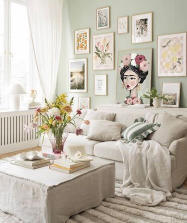 Gallery walls deliver incredible character and can be shuffled up in an afternoon. Images from posterstore.com (Sweden). Gallery walls deliver incredible character and can be shuffled up in an afternoon. Images from posterstore.com (Sweden).