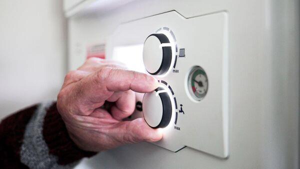 Wholesale gas prices slide 3% keeping up pressure on energy firms to cut utility bills