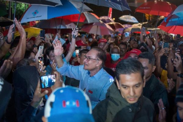 In Kedah, burden falls on Anwar to carry Pakatan-BN across finish line