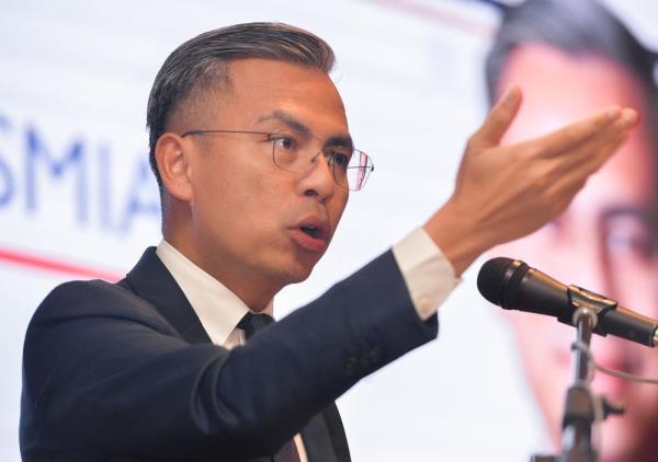 Special PDRM-MCMC unit to nip desperado ‘3R’ politics in the bud, says Fahmi