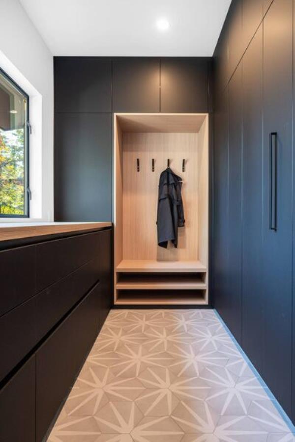 Cucine Lube's mudroom.