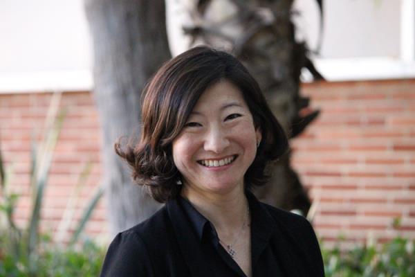 Dr. Jennifer Chun