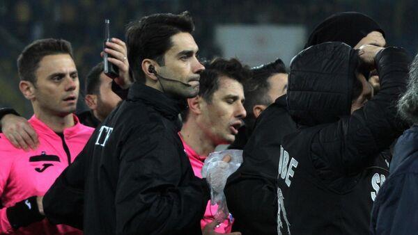 Turkish club president arrested after punching referee at end of Super Lig match