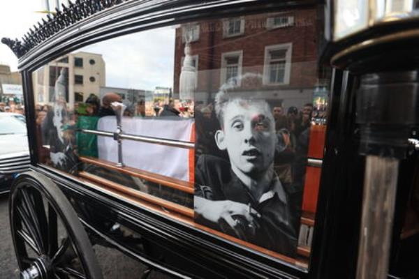 The funeral procession of Shane MacGowan makes its way through the streets of Dublin. Picture: Liam McBurney/PA Wire
