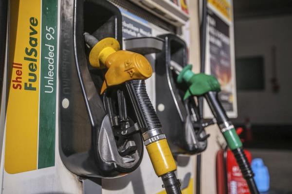 Research house says govt likely to cut RON95, diesel prices to soften living cost pressure