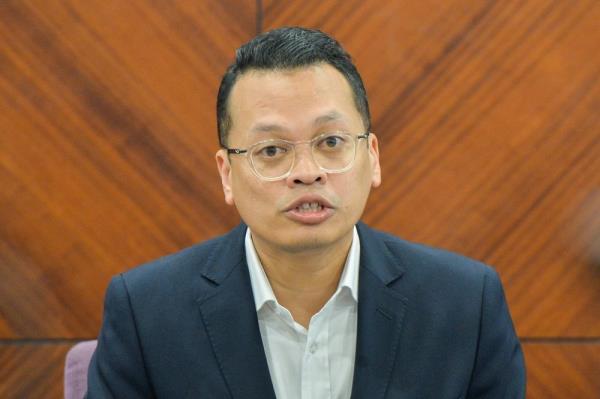 Nik Nazmi says collective action needed to combat climate change