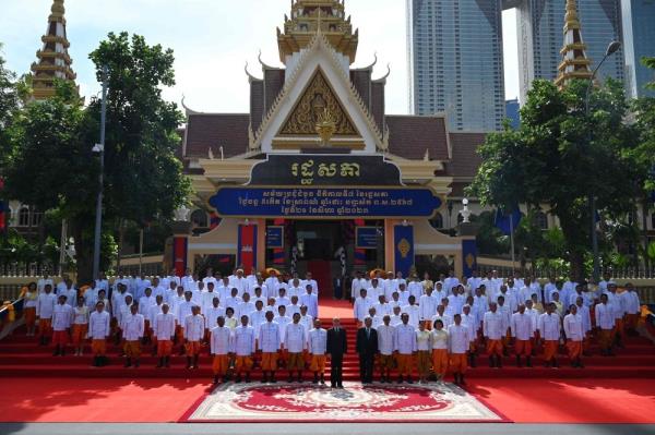 Cambodia parliament meets ahead of vote on Hun Sen’s son