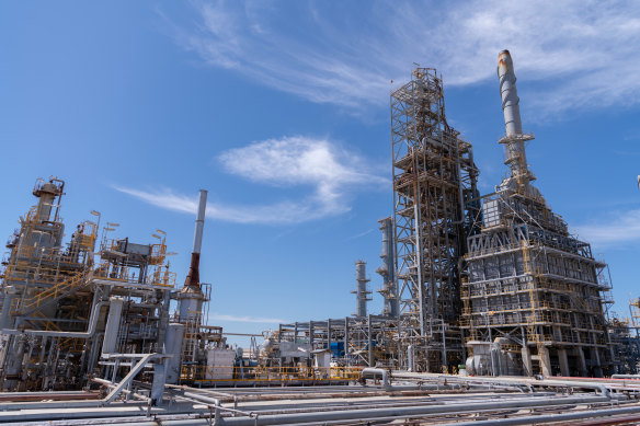 BP is repurposing the site of Kwinana oil refinery into a hub for clean energy.