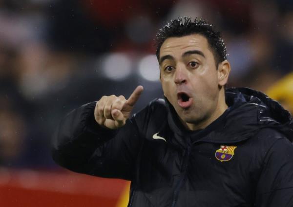 Barca set up new home without suspended Xavi