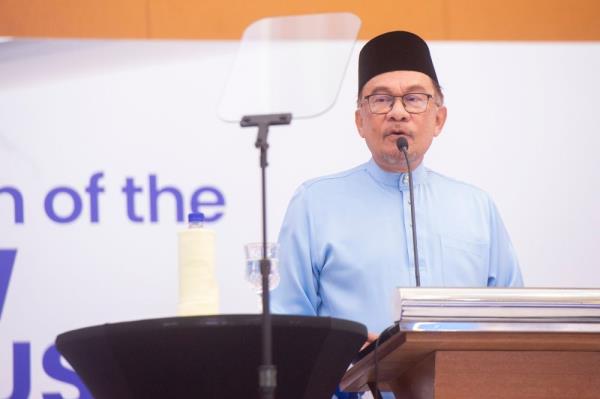 PM Anwar: Govt fully committed to New Industrial Masterplan 2030 which requires RM95b through seven years