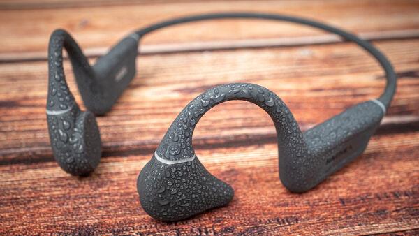 Naenka Runner Diver 2 headphones: Your ultimate swimming companion