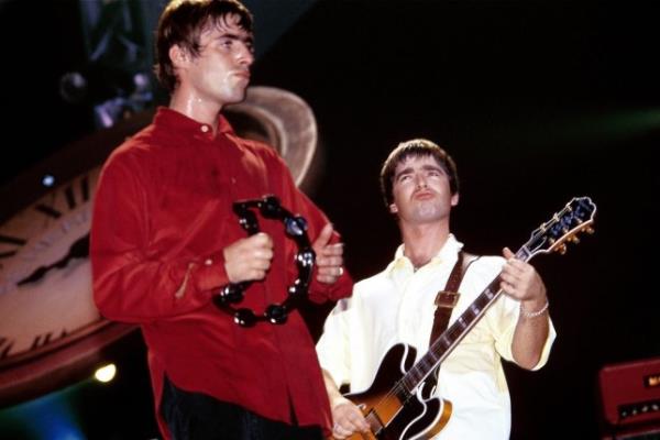 Photo of Noel GALLAGHER and Liam GALLAGHER 