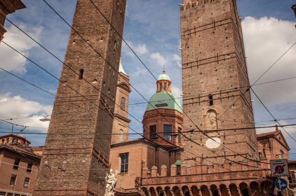 The so-called Two Towers that look out over central Bologna, has inspired painters and poets over the centuries and used as a lookout spot during conflicts.
