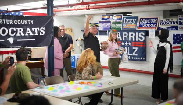 Tim Walz campaigning in Lancaster, Pa.