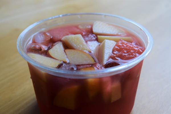 Iced mulberry tea, or odi-cha, served at Noshi (Kim Hae-yeon/The Korea Herald)