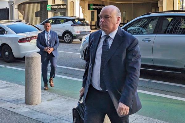 Hewlett Packard Rotten Deal Trial