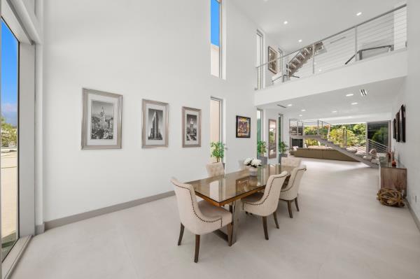 The chef's kitchen has a minimalist vibe
